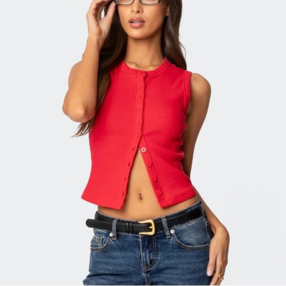 Red Sleeveless Button-Up Top